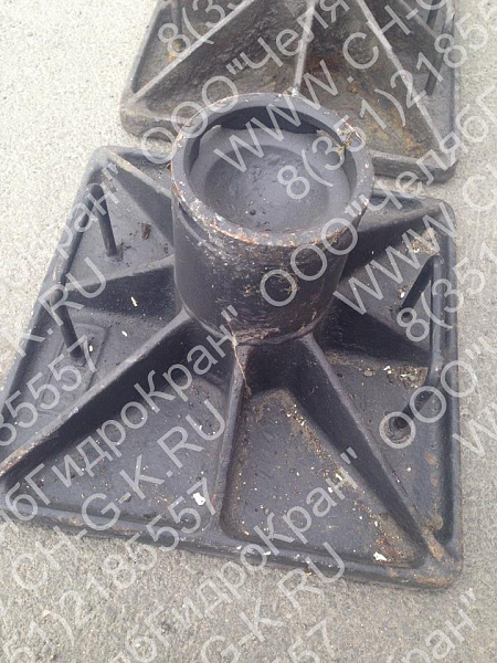 Подпятник гидроопоры автокрана КС-55730.01.000 Подпятник гидроопоры автокрана КС-55730.01.000