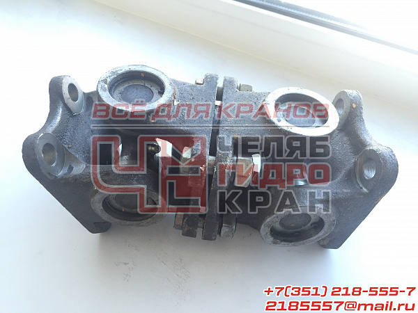 Кардан привода гидронасоса КС-3577.14.070 Кардан привода гидронасоса КС-3577.14.070